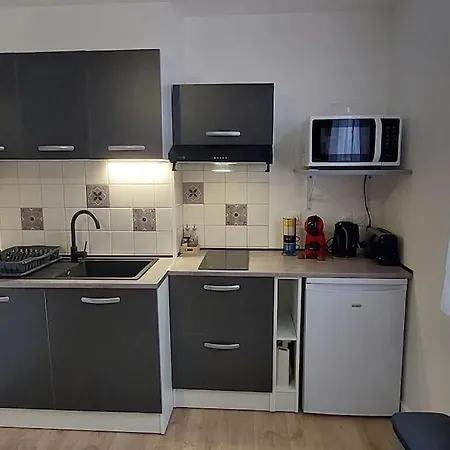 L'escapade 2* : T2 Hyper Centre 40 M De La Place Colbert * 罗什福尔