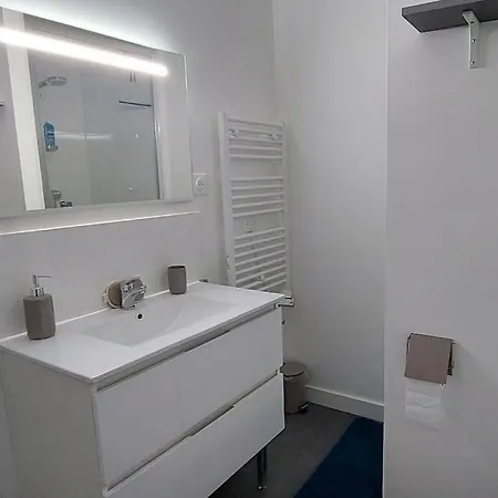 L'escapade 2* : T2 Hyper Centre 40 M De La Place Colbert