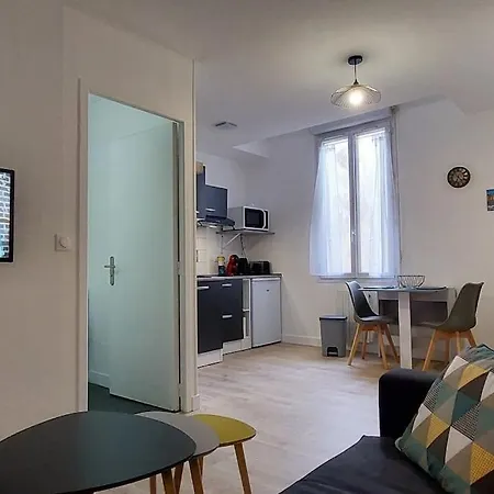 L'escapade 2* : T2 Hyper Centre 40 M De La Place Colbert 公寓